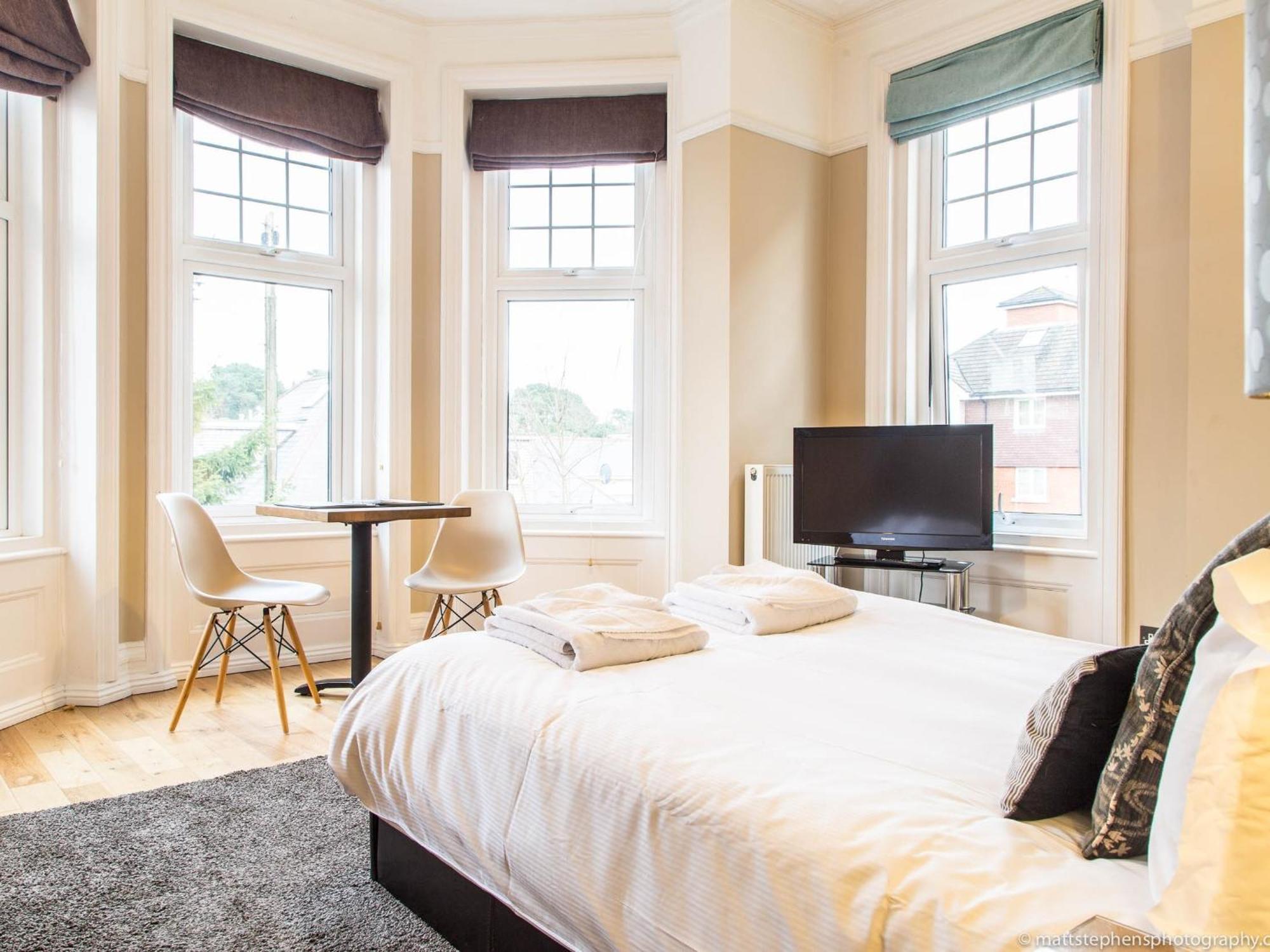 อลัม ชิน บีช เฮาส์ Aparthotel บอร์นมัธ ห้อง รูปภาพ